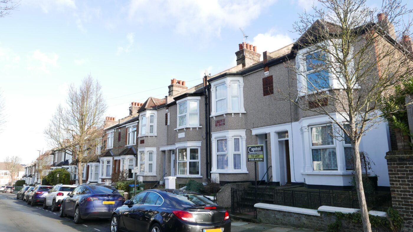 Chancelot Road, SE2
